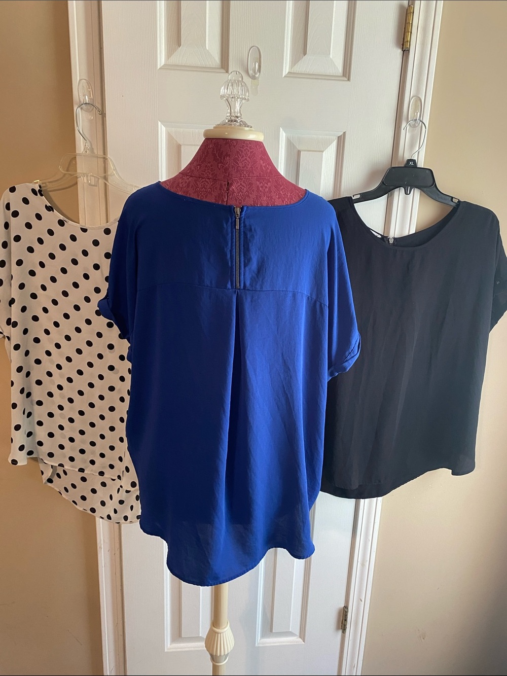 Maurice’s Short Sleeve Blouse Bundle 3 colors White-Black , Blue, Black - Picture 11 of 16